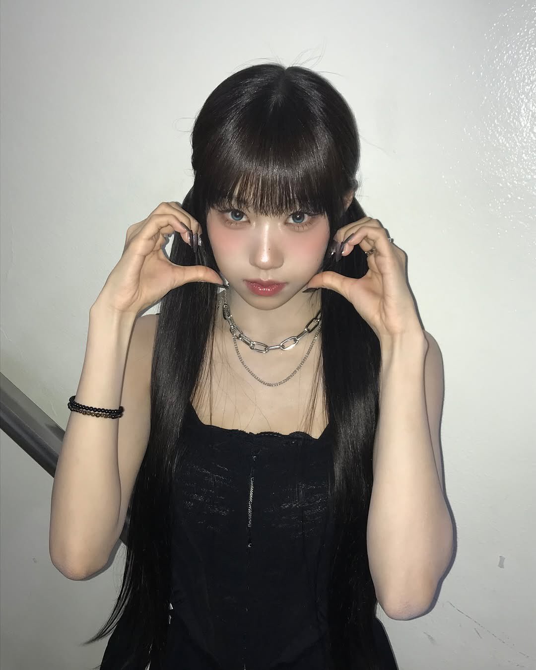 Behind-the-scenes cut of Choi Jungeun (izna)