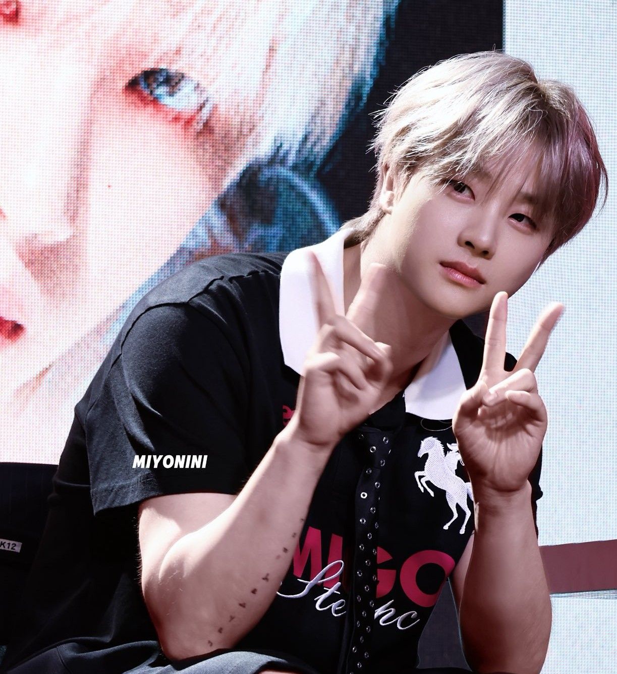 A moment captured by JAY (iKON)'s fan