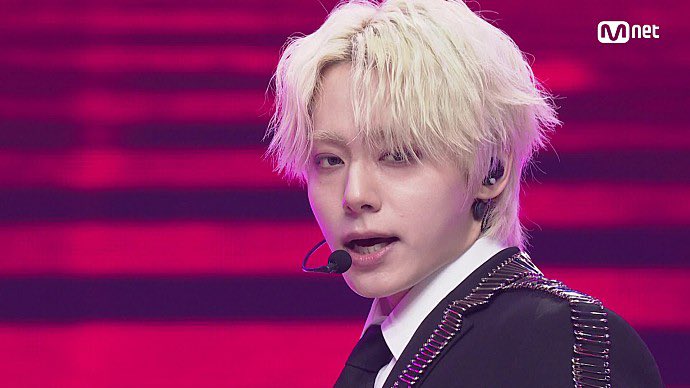 Behind-the-scenes cut of ONEUS