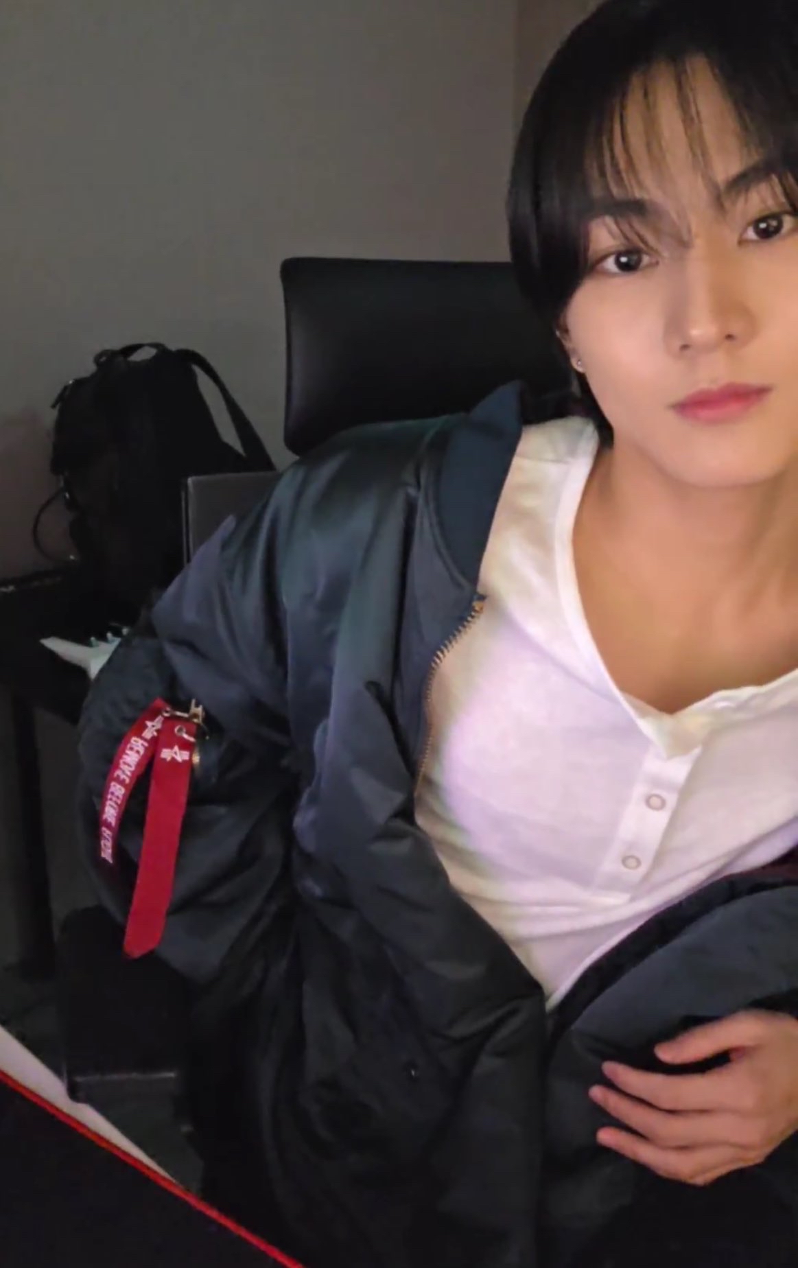 Latest photo of Jungwon (ENHYPEN)