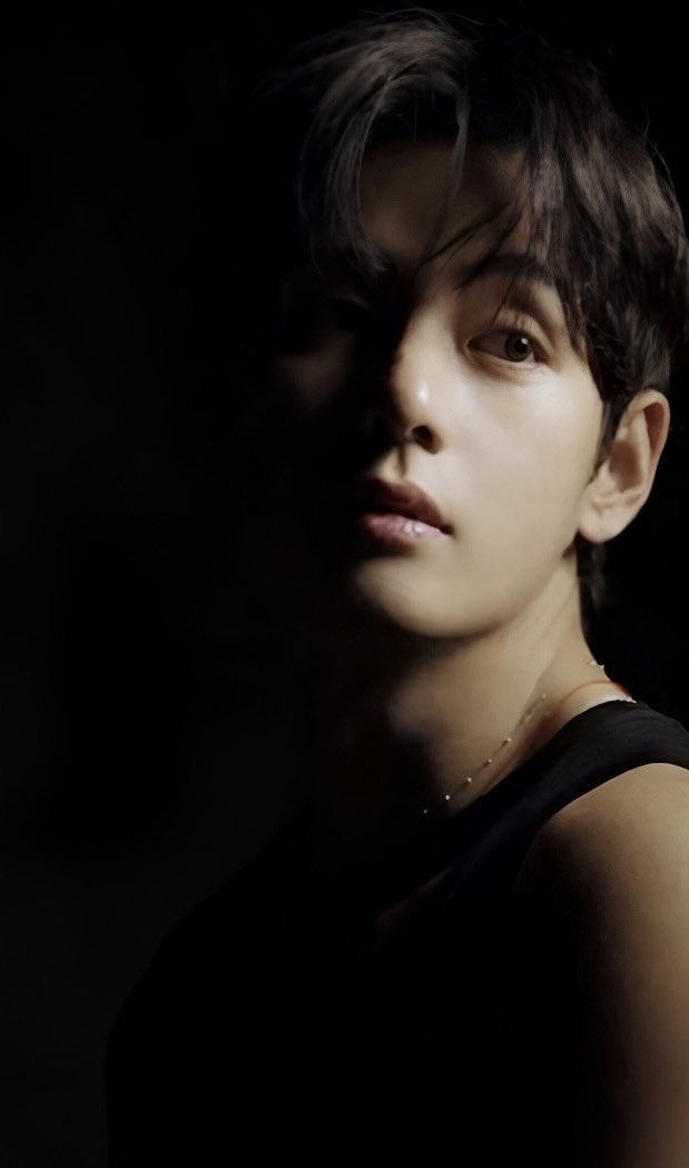 A heartfelt wallpaper shared by V (BTS)'s fans