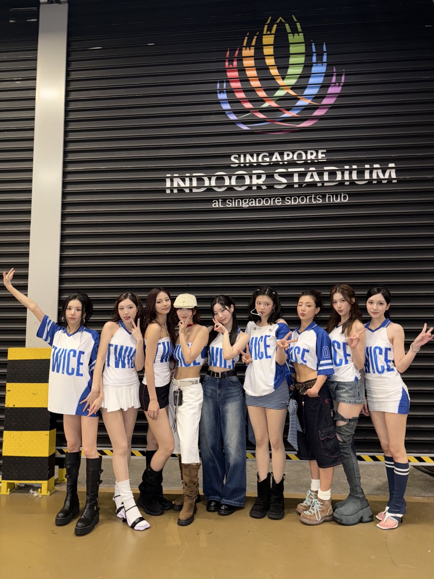 Momen yang diabadikan oleh penggemar TWICE