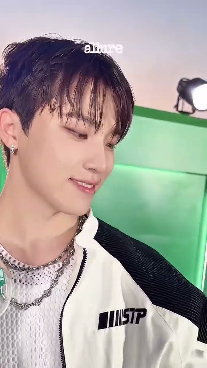 Behind-the-scenes cut of Dino (SEVENTEEN)