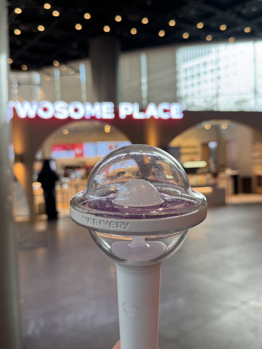 Behind-the-scenes cut of VERIVERY