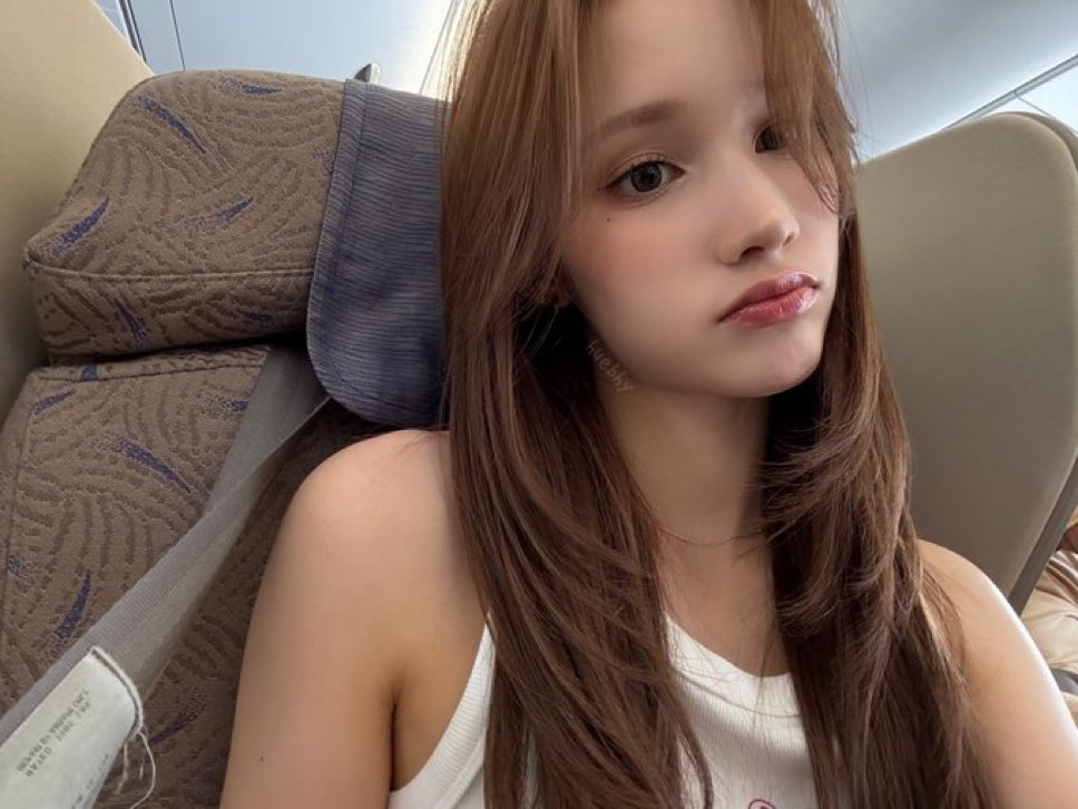 Must-see popular post of 휴닝바히에 (Kep1er), your favorite