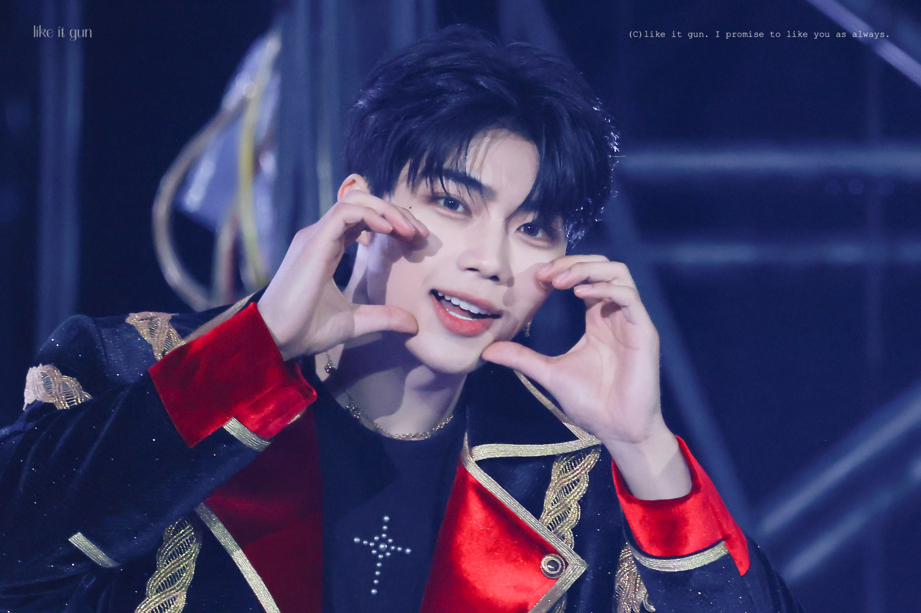 Latest photo of Park Gunwook (ZEROBASEONE)