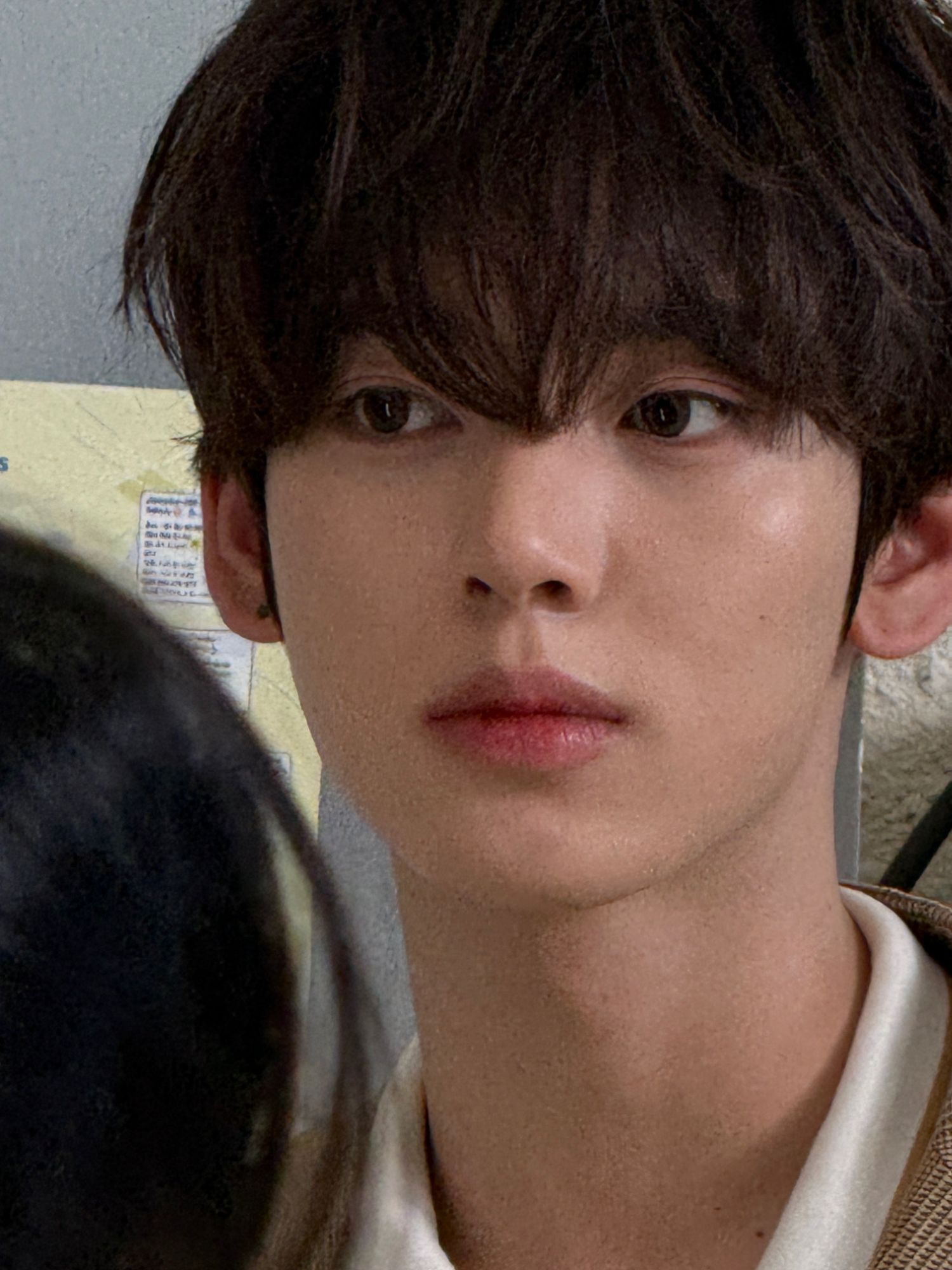 A moment captured by Han Yujin (ZEROBASEONE)'s fan