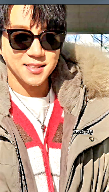 Fandom-recommended wallpaper image of Hwang Chiyeol