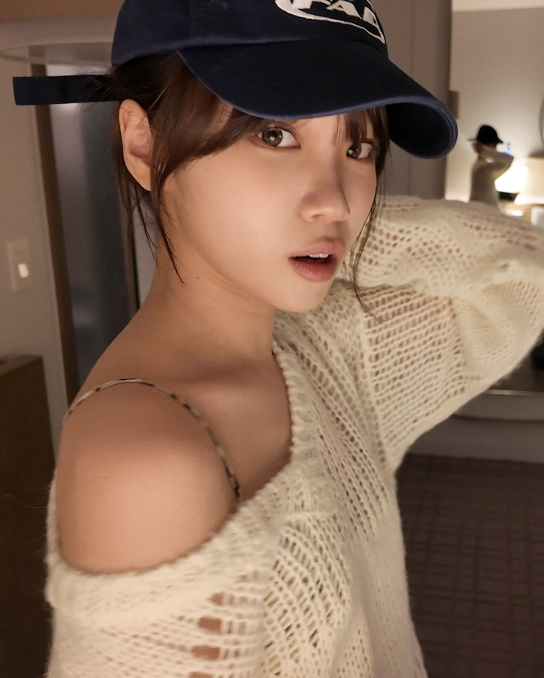 A moment captured by Kim Chaewon (LE SSERAFIM)'s fan