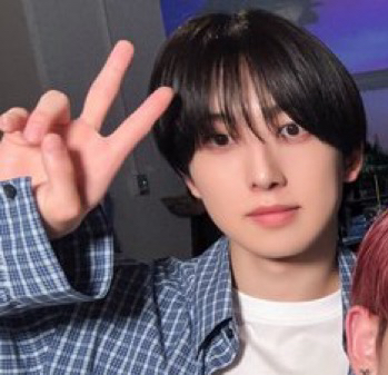 Behind-the-scenes cut of Fuma (&TEAM)