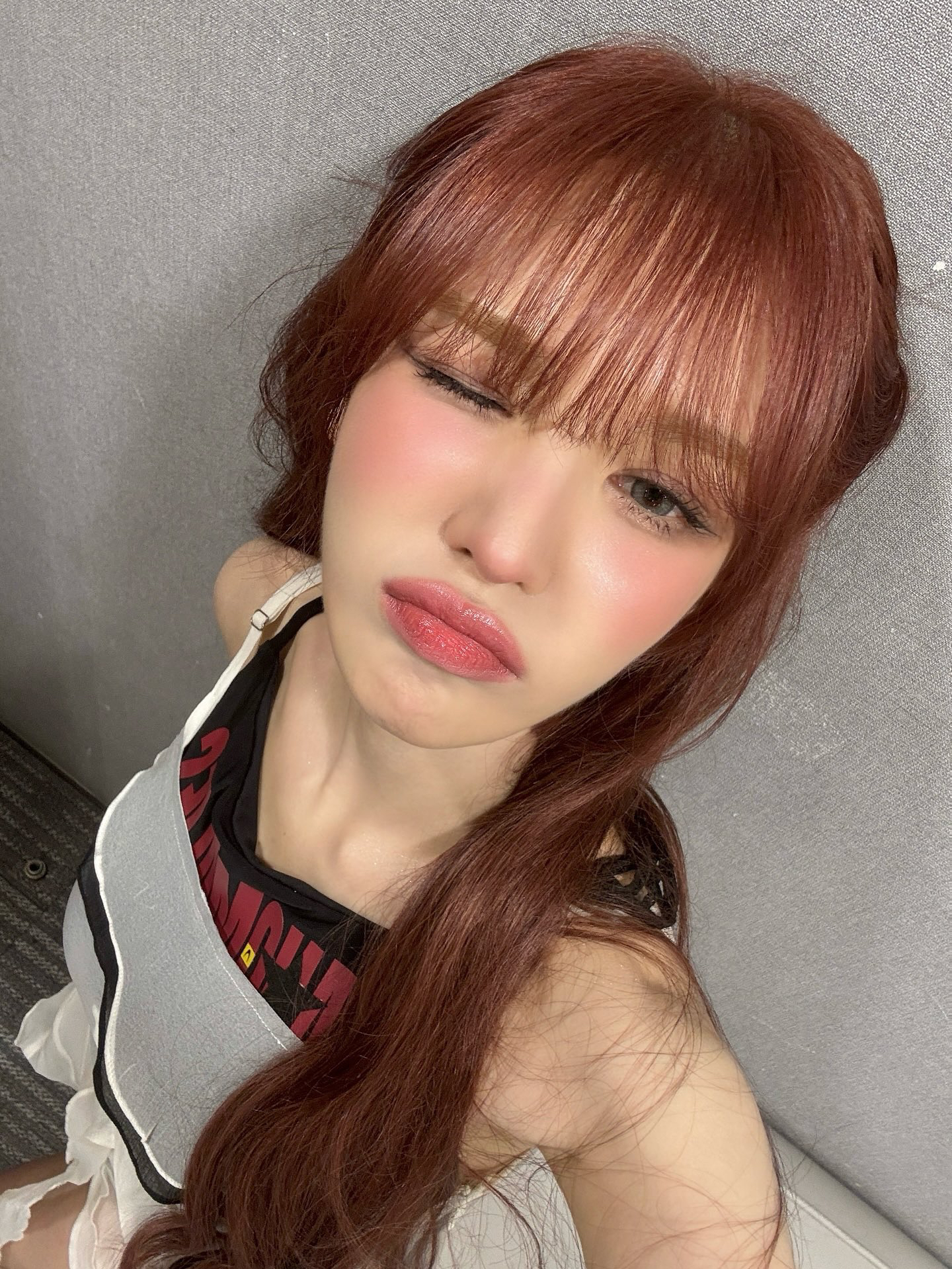 Behind-the-scenes cut of Red Velvet