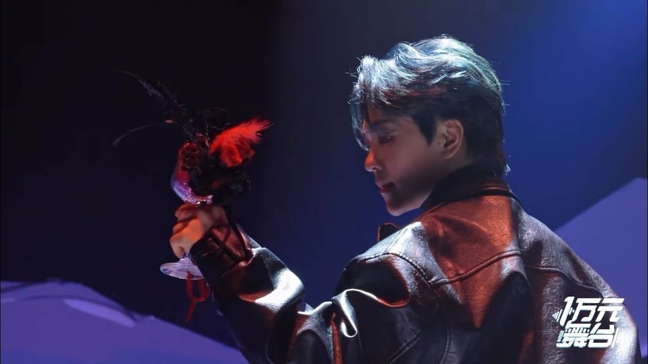 Behind-the-scenes cut of He Xinlong (ALPHA DRIVE ONE)