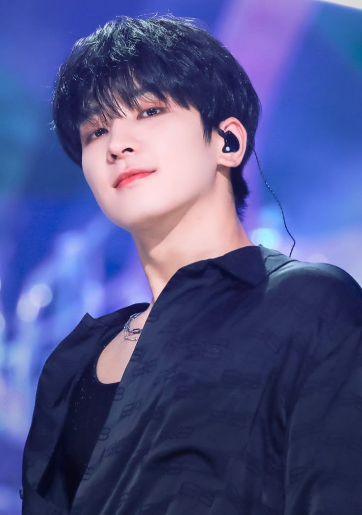 Behind-the-scenes cut of Wonwoo (SEVENTEEN)