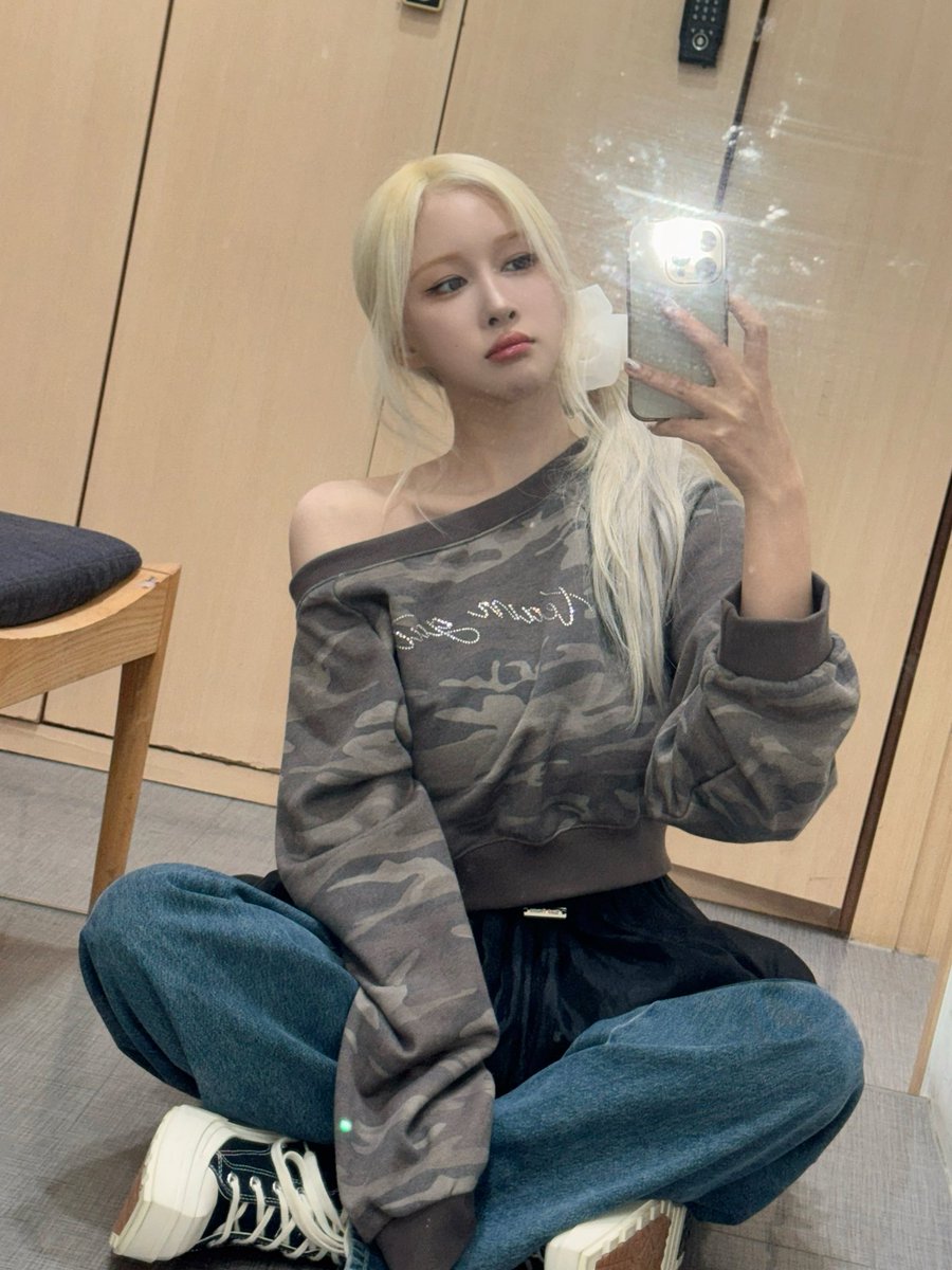 Recent activity shot of WJSN