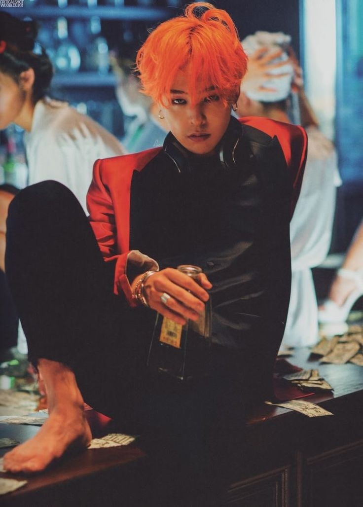 Behind-the-scenes cut of G-DRAGON (BIGBANG)
