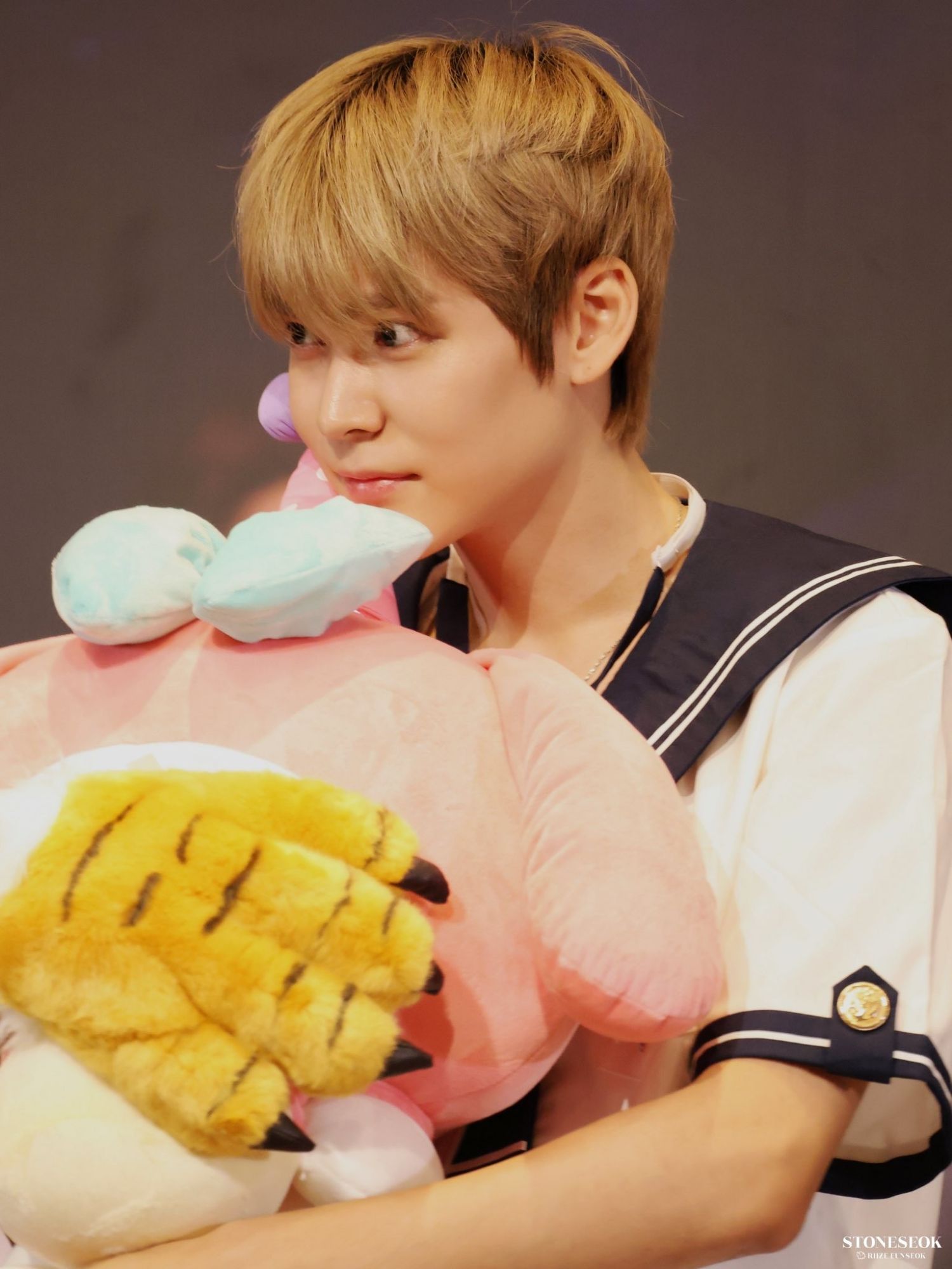 Latest photo of Eunseok (RIIZE)