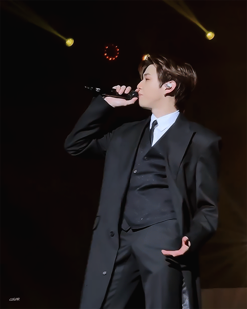 강다니엘의 비하인드 컷