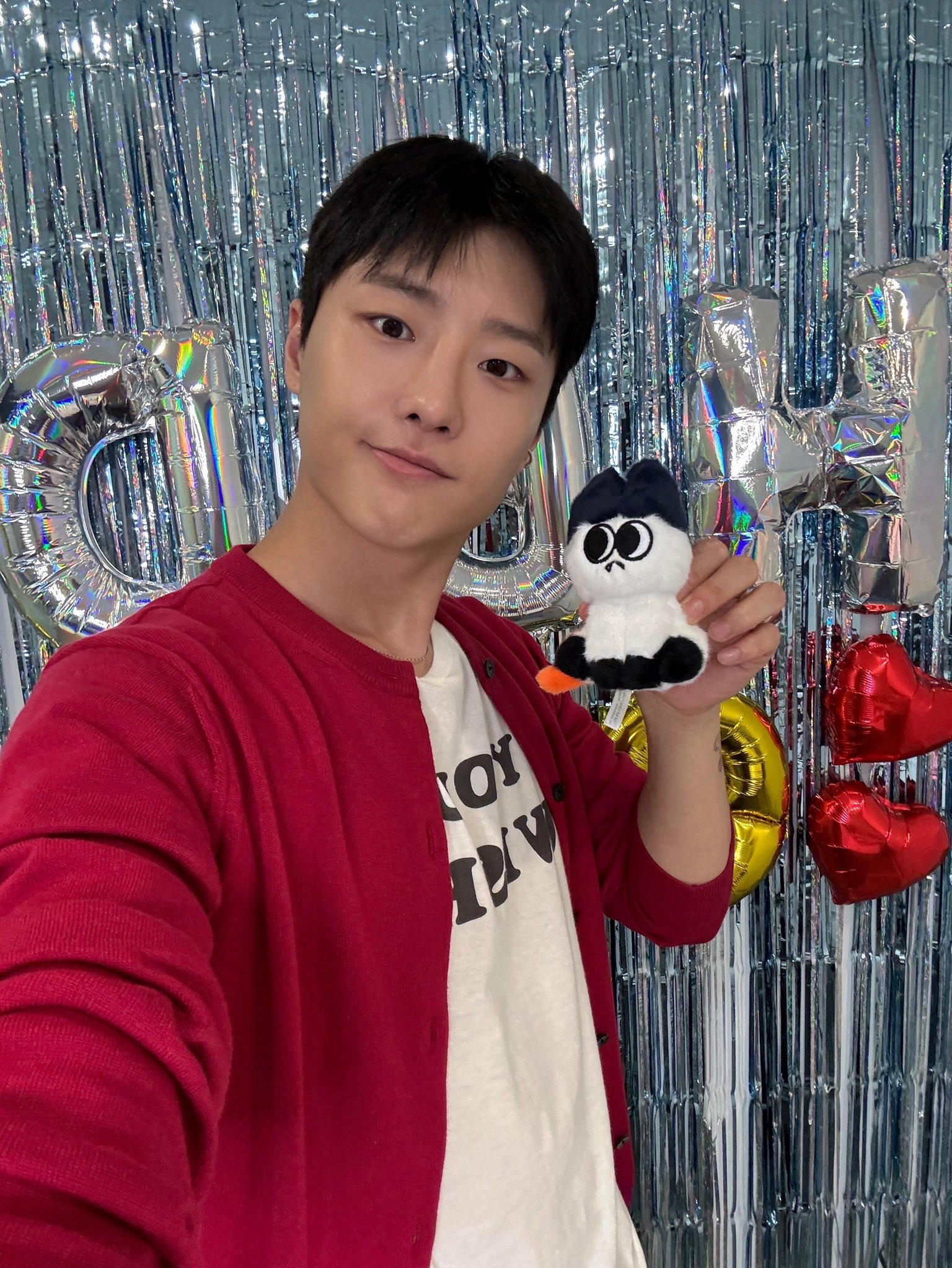 Today's hottest K-pop community feed