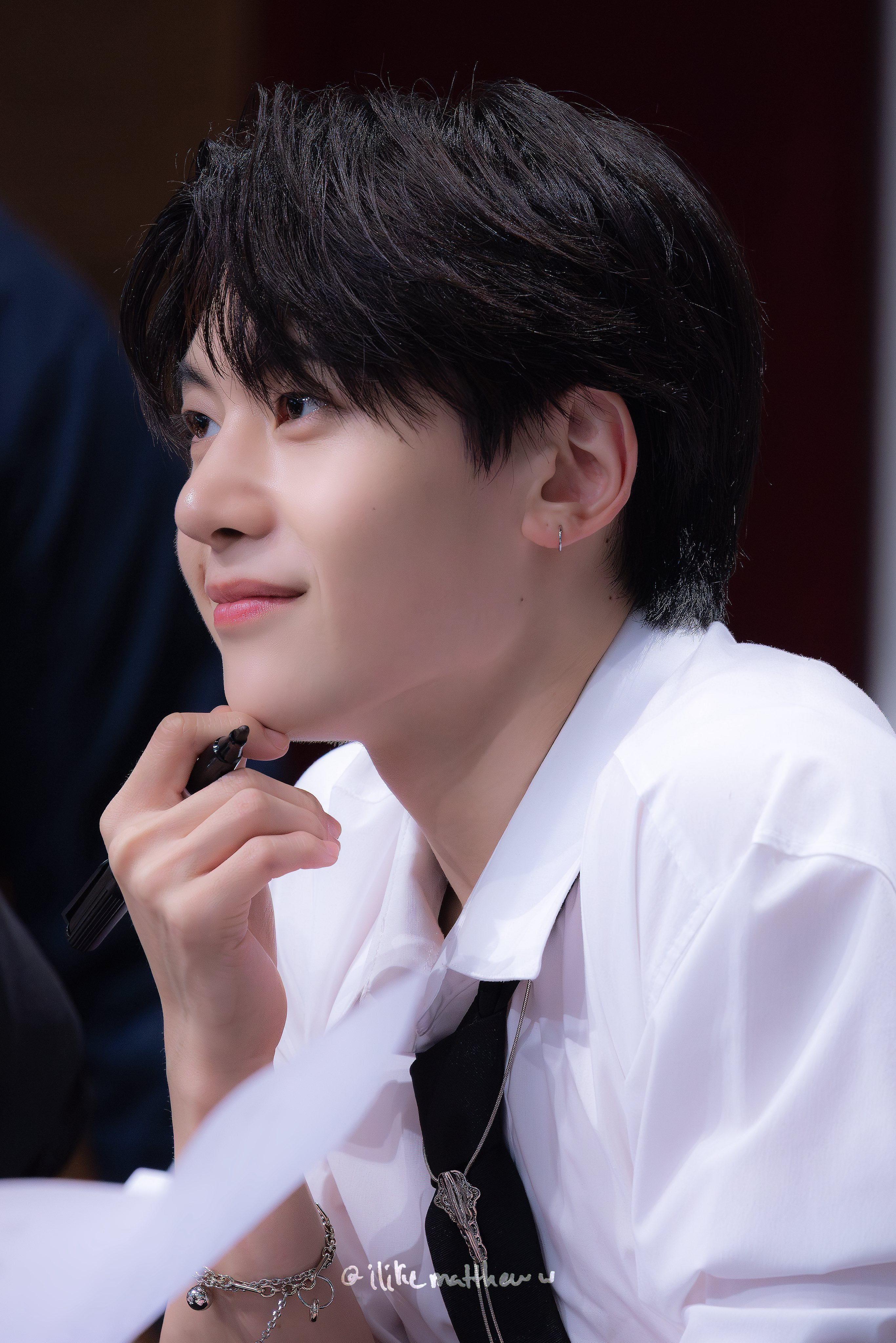Recent activity shot of Seok Matthew (ZEROBASEONE)