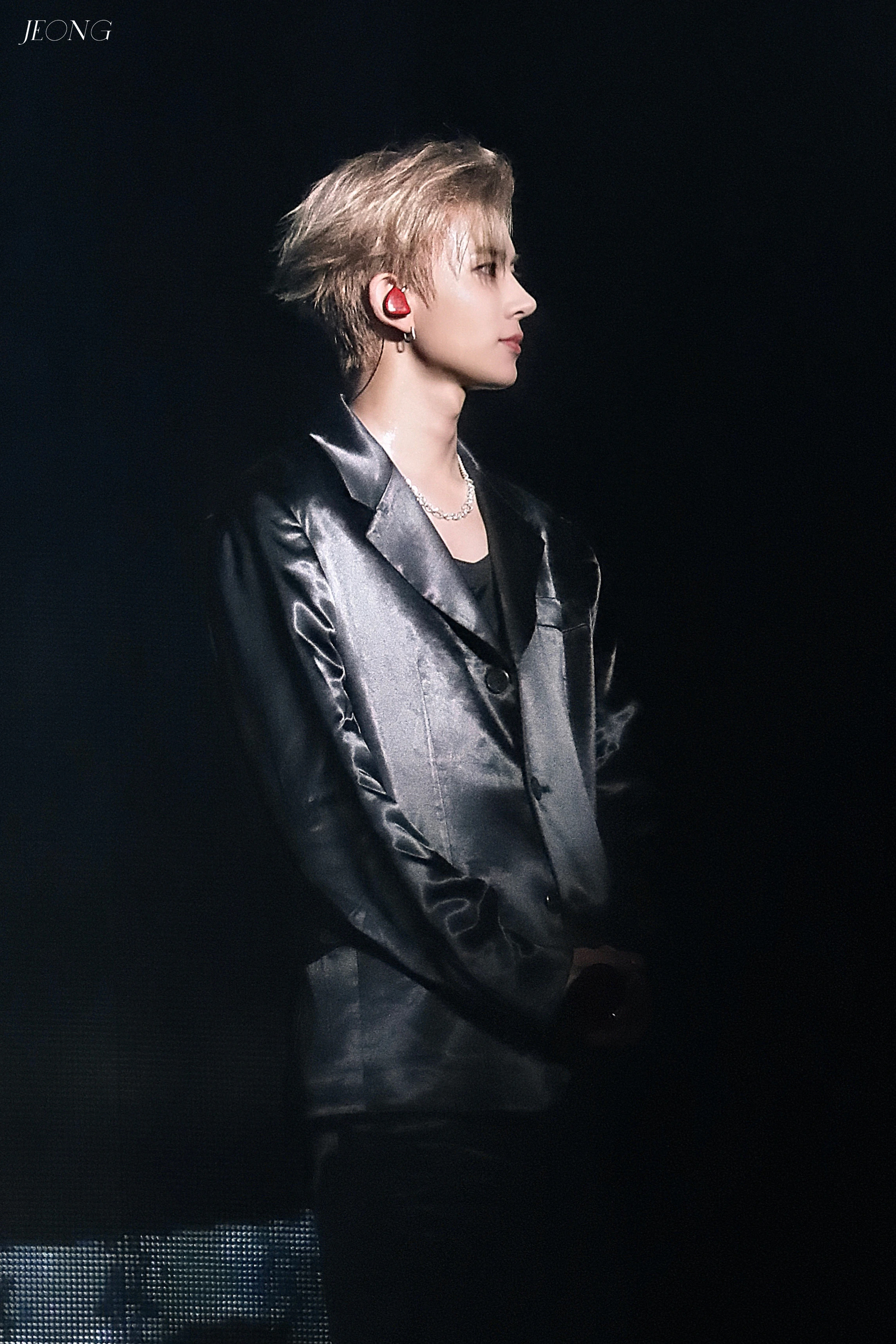 Foto aktivitas terbaru Heeseung (ENHYPEN)