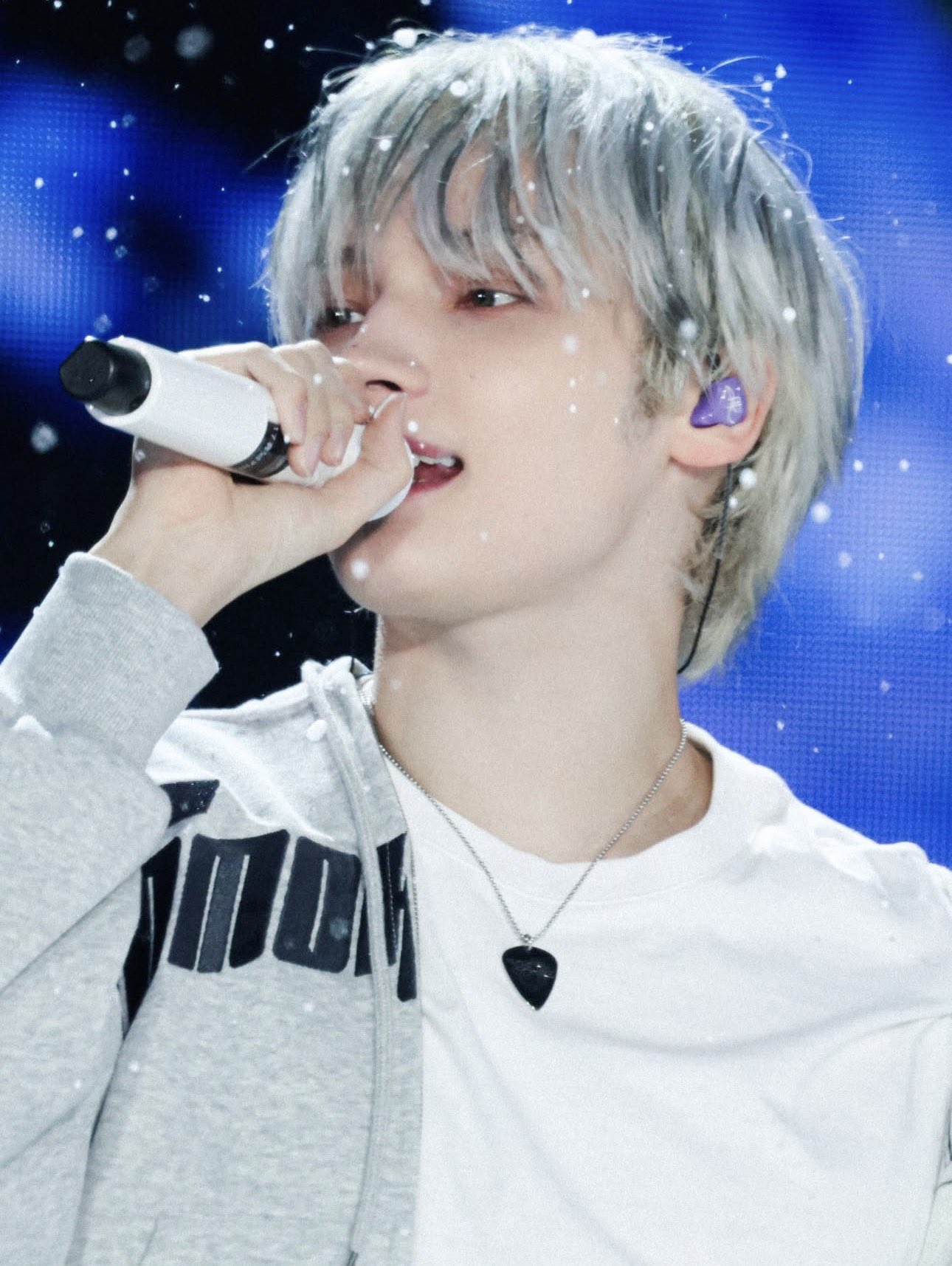 A moment captured by HueningKai (TOMORROW X TOGETHER)'s fan