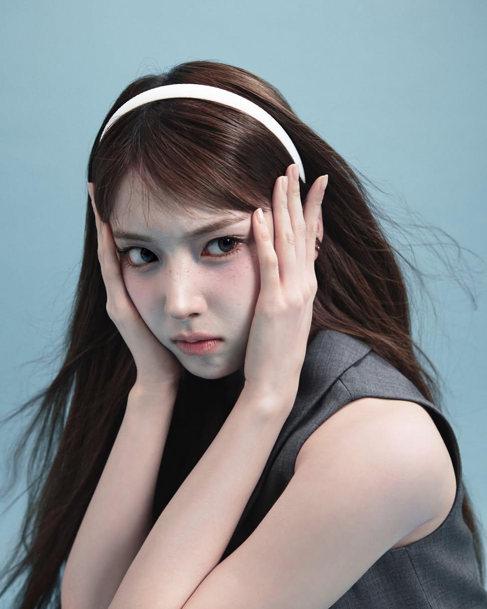 Latest photo of NMIXX