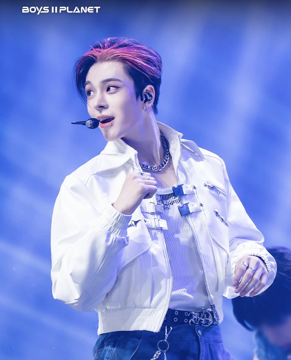 Recent activity shot of Kim Junmin (WHIB)