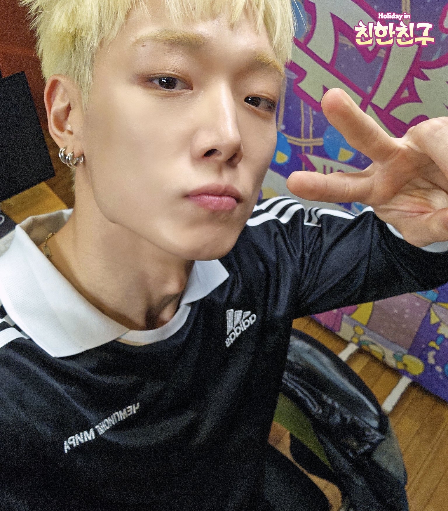 Behind-the-scenes cut of BOBBY (iKON)