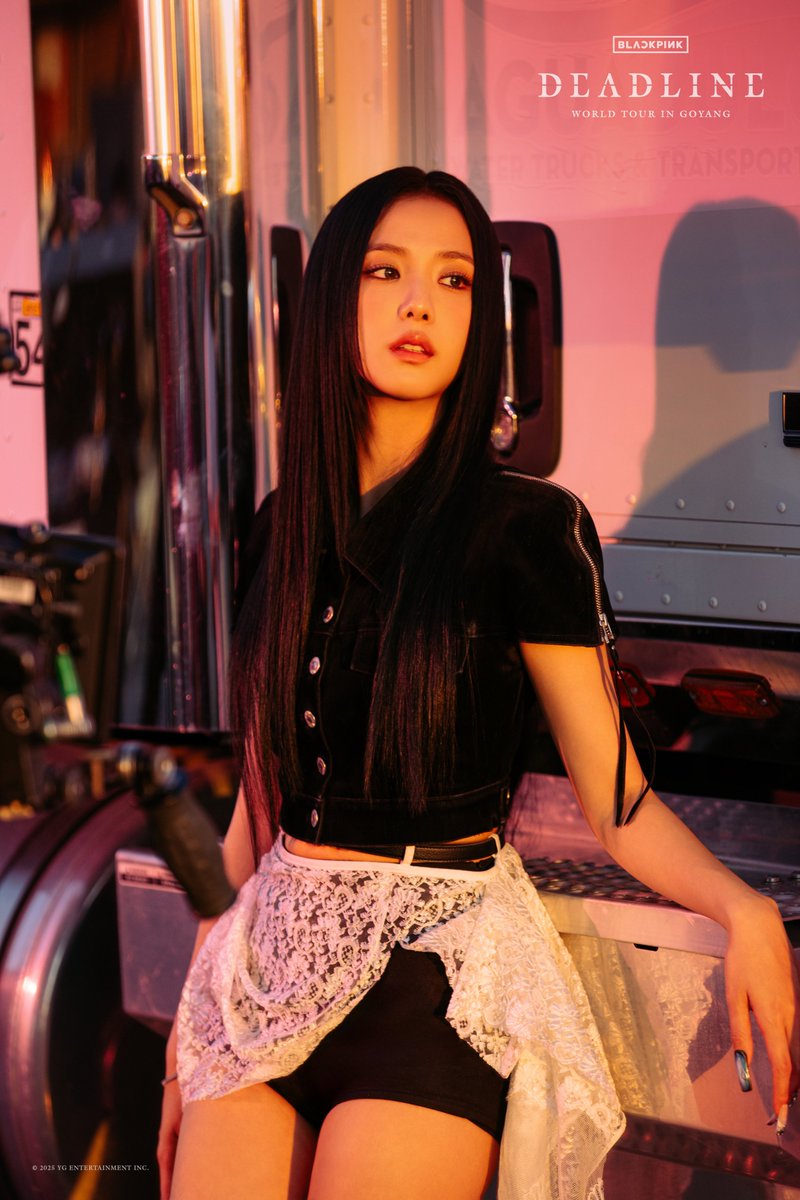 Behind-the-scenes cut of BLACKPINK