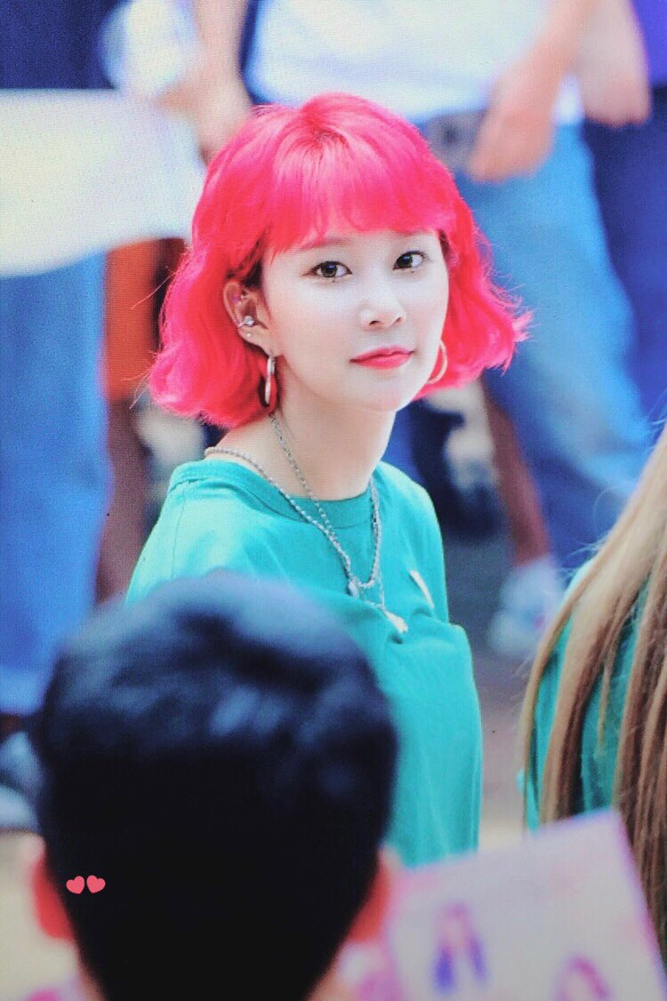Recent activity shot of MOMOLAND