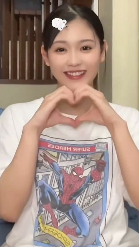 Behind-the-scenes cut of Ishii Ran (ME:I)