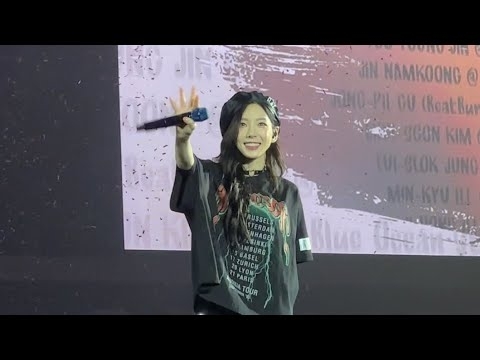 A moment captured by Taeyeon (Girls' Generation)'s fan