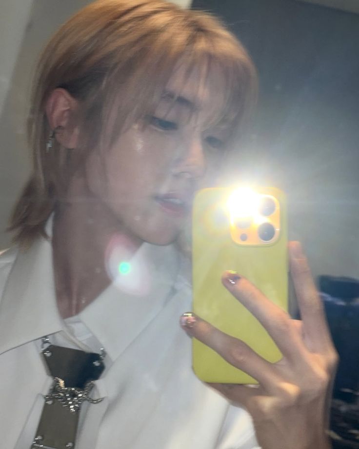 Latest photo of Seongmin (CRAVITY)