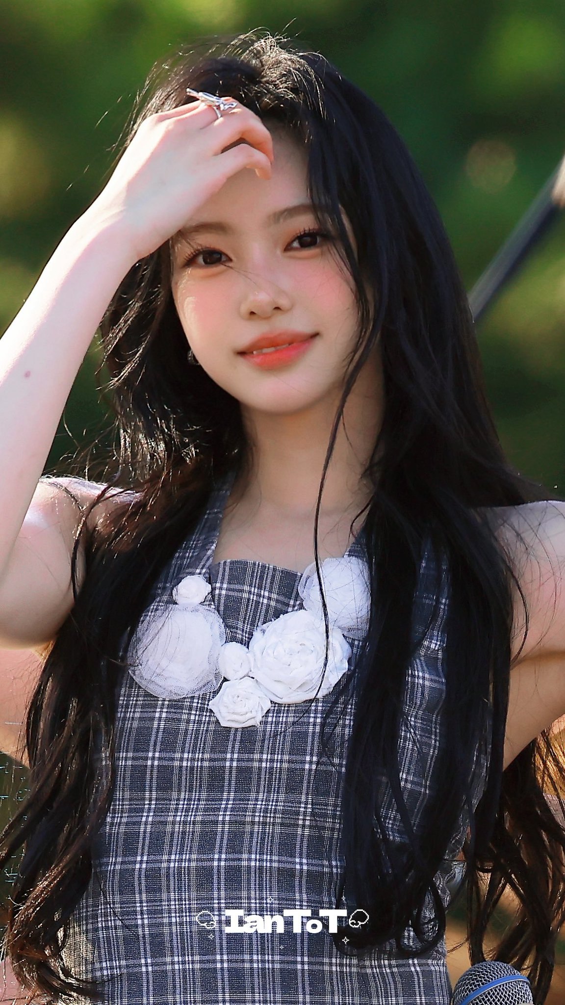 이안 (하츠투하츠)의 팬들이 직접 만든 특별한 배경화면