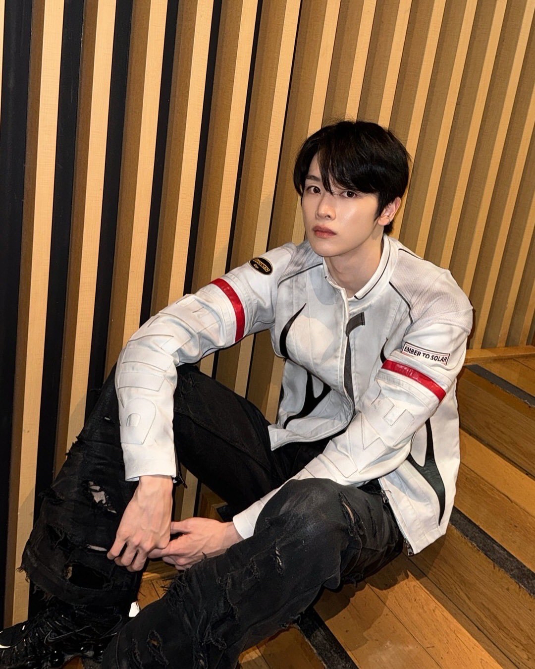 Recent activity shot of Sungchan (RIIZE)