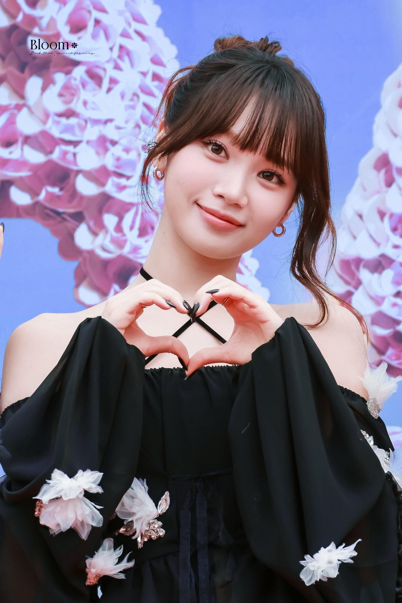 Recent activity shot of Kim Chaewon (LE SSERAFIM)