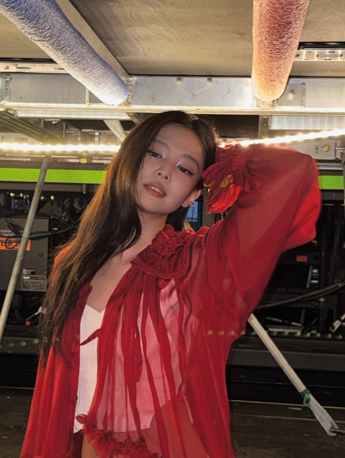 Behind-the-scenes cut of Jennie (BLACKPINK)