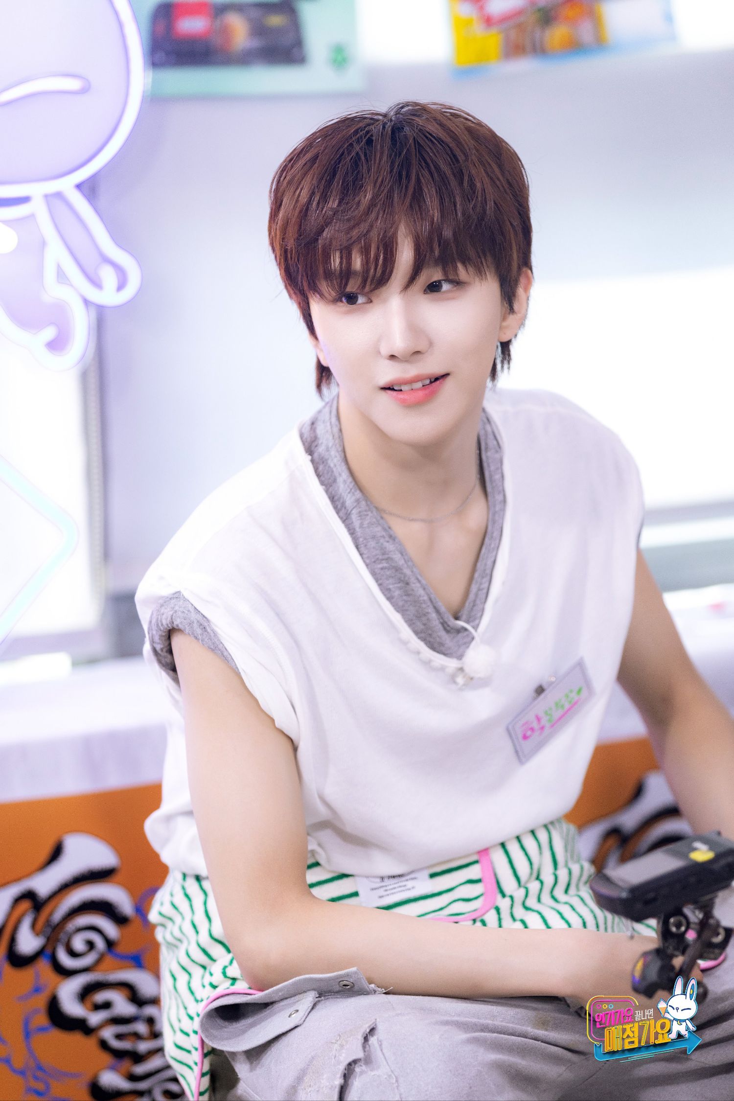 A moment captured by Woonhak (BOYNEXTDOOR)'s fan