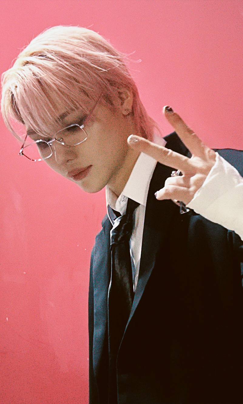 Behind-the-scenes cut of Nicholas (&TEAM)