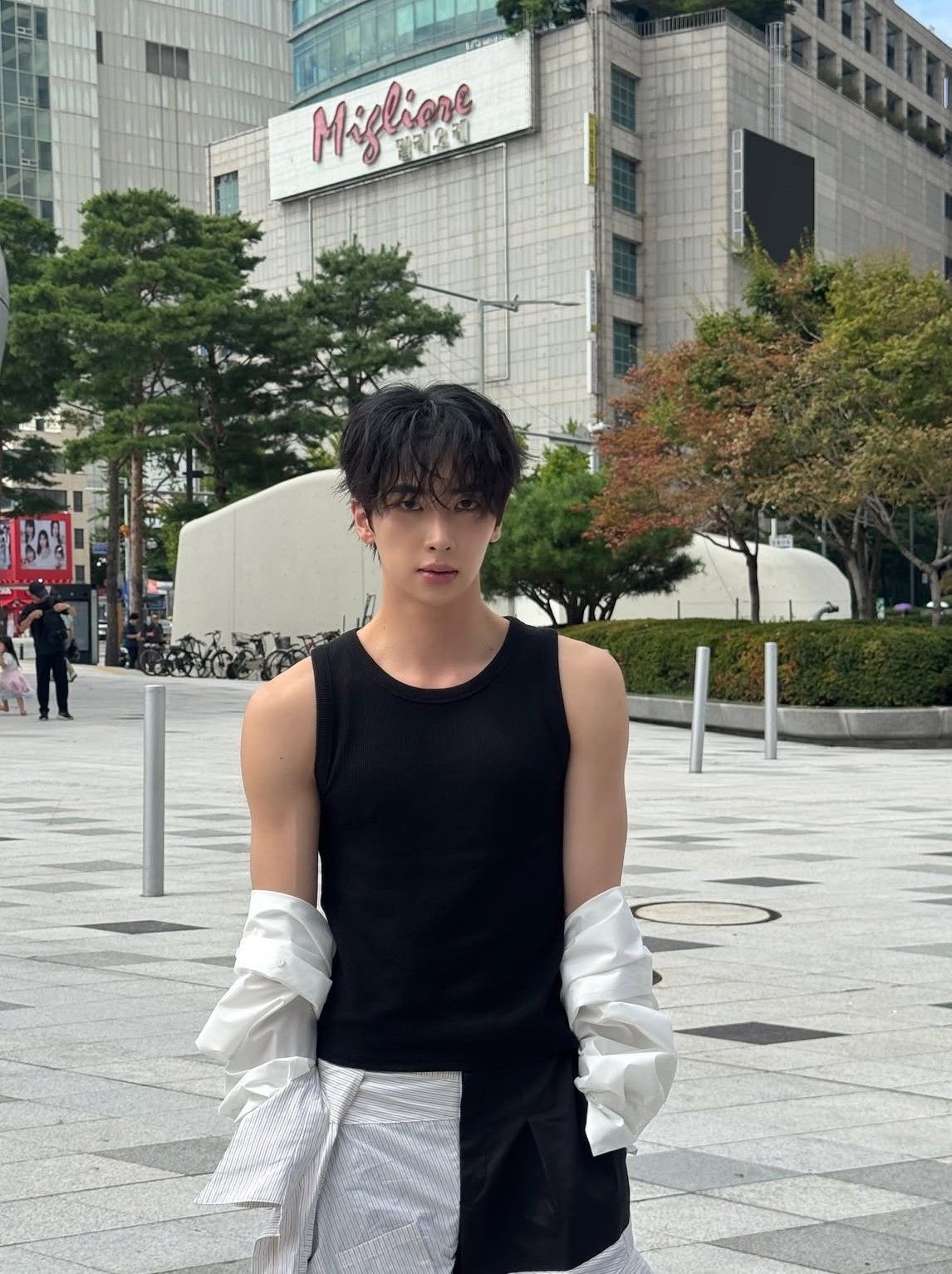 A moment captured by UP10TION's fan