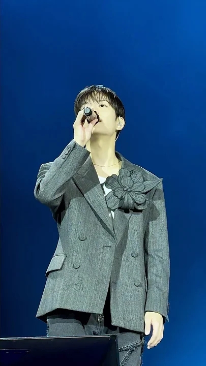 Fandom-recommended wallpaper image of Seungmin (Stray Kids)