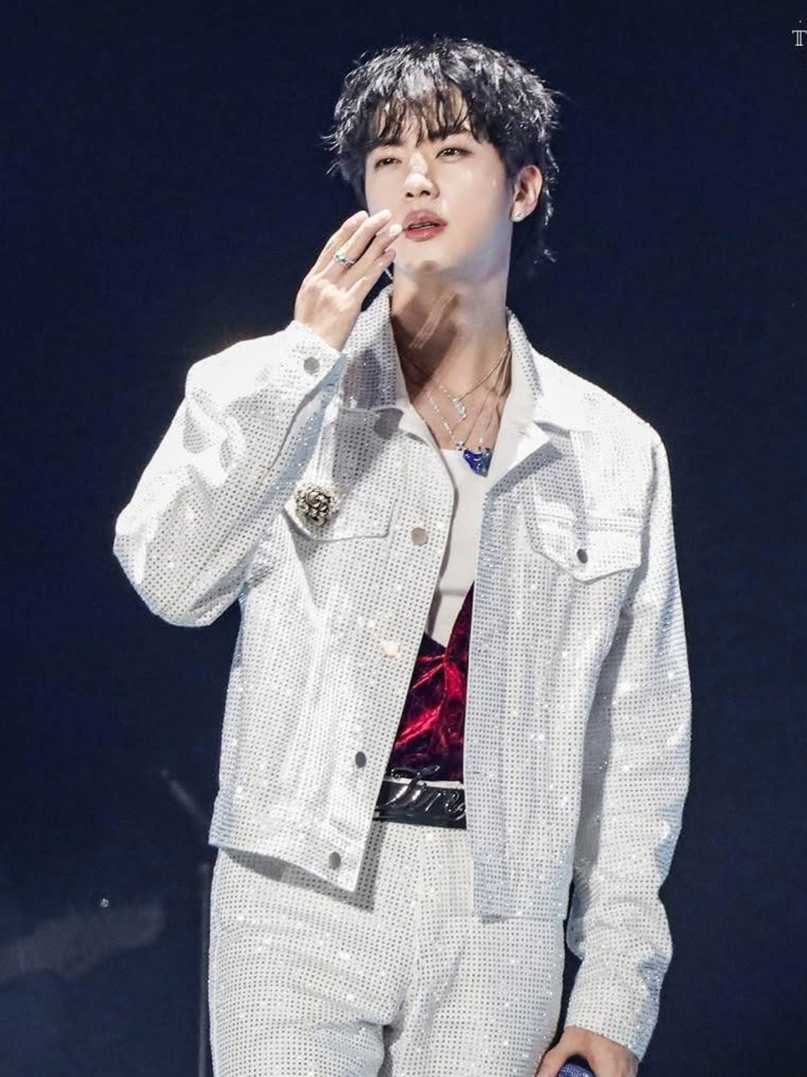 Potret di balik layar Jin (BTS)