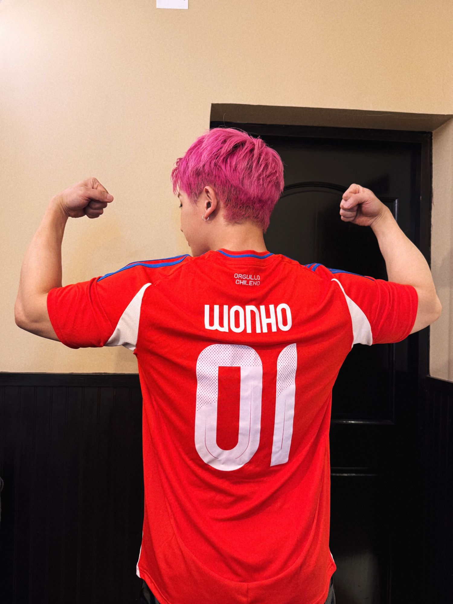 Behind-the-scenes cut of Wonho