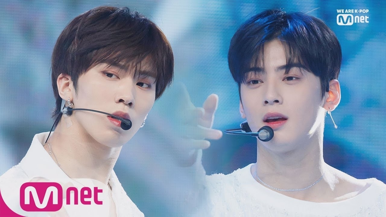 ASTROの舞台裏ショット