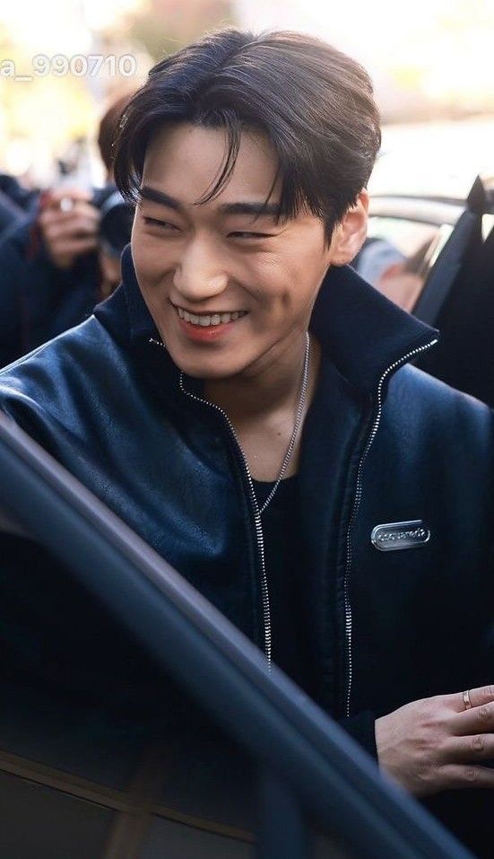 A moment captured by San (ATEEZ)'s fan