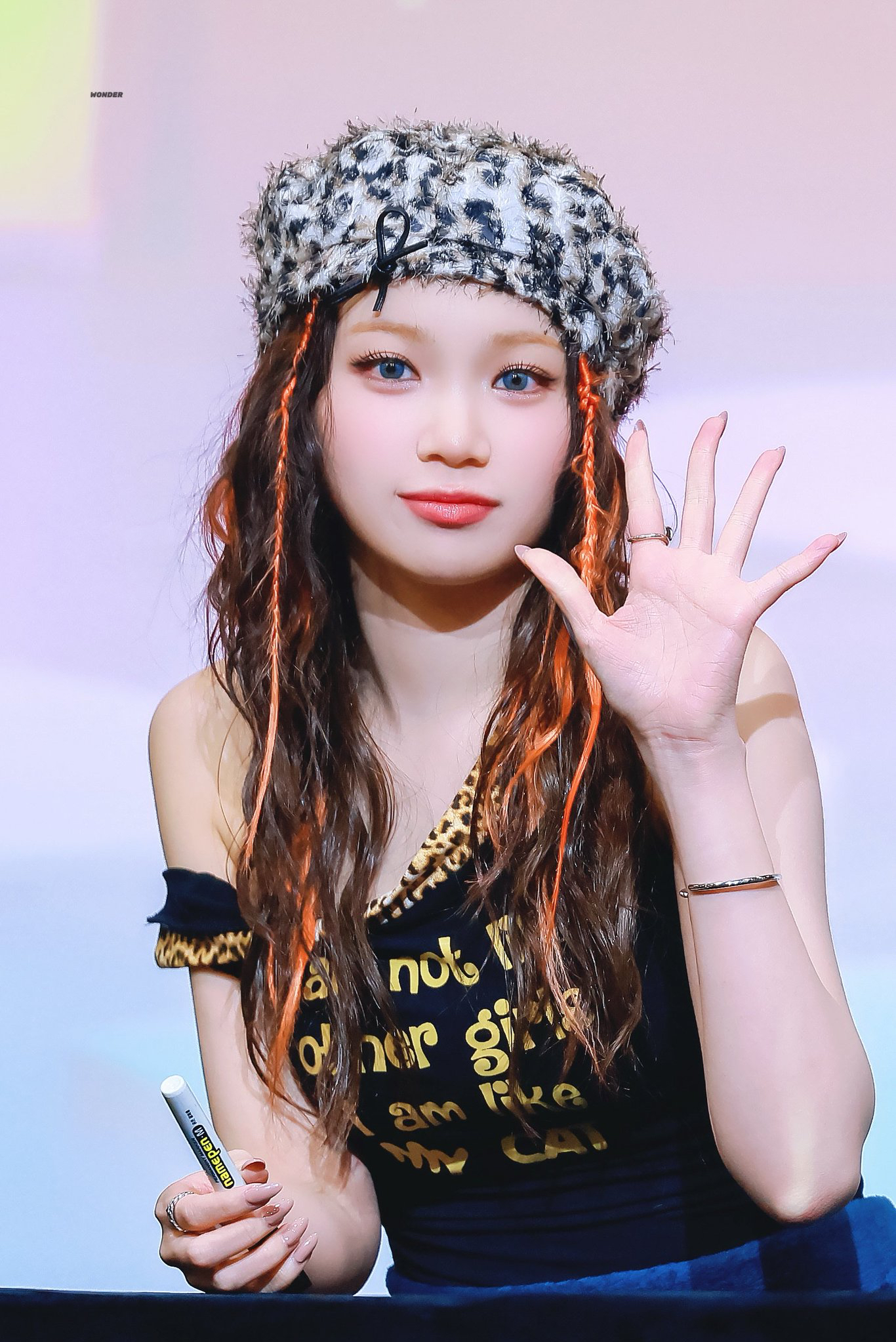 金采源 (LE SSERAFIM)的幕后花絮