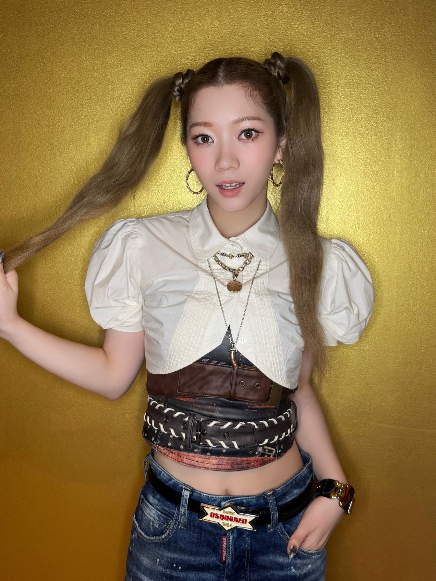 坂口梨乃 (IS:SUE)の最新写真