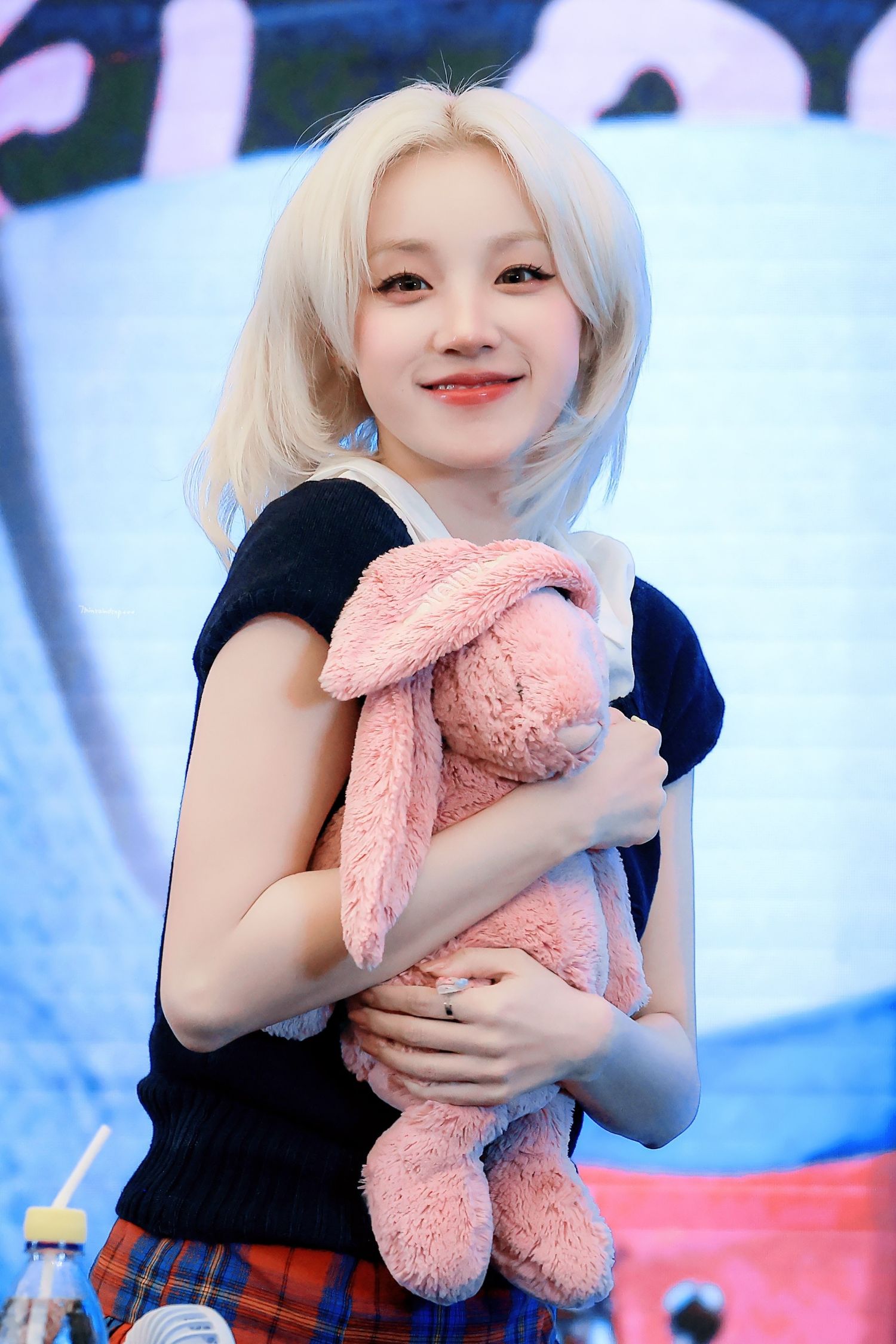 Momen yang diabadikan oleh penggemar Yuqi (i-dle)