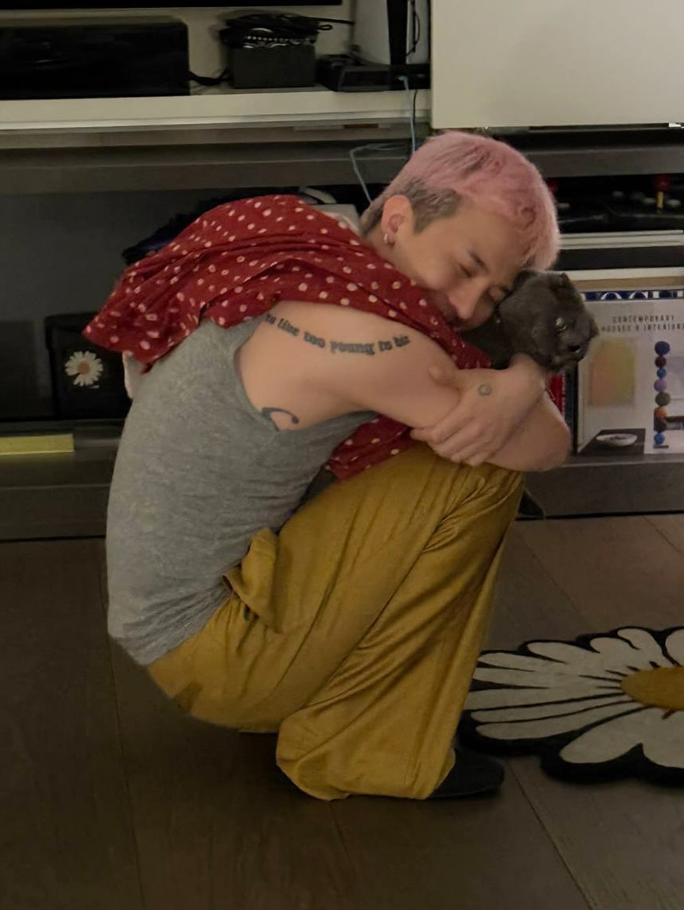 Recent activity shot of G-DRAGON (BIGBANG)