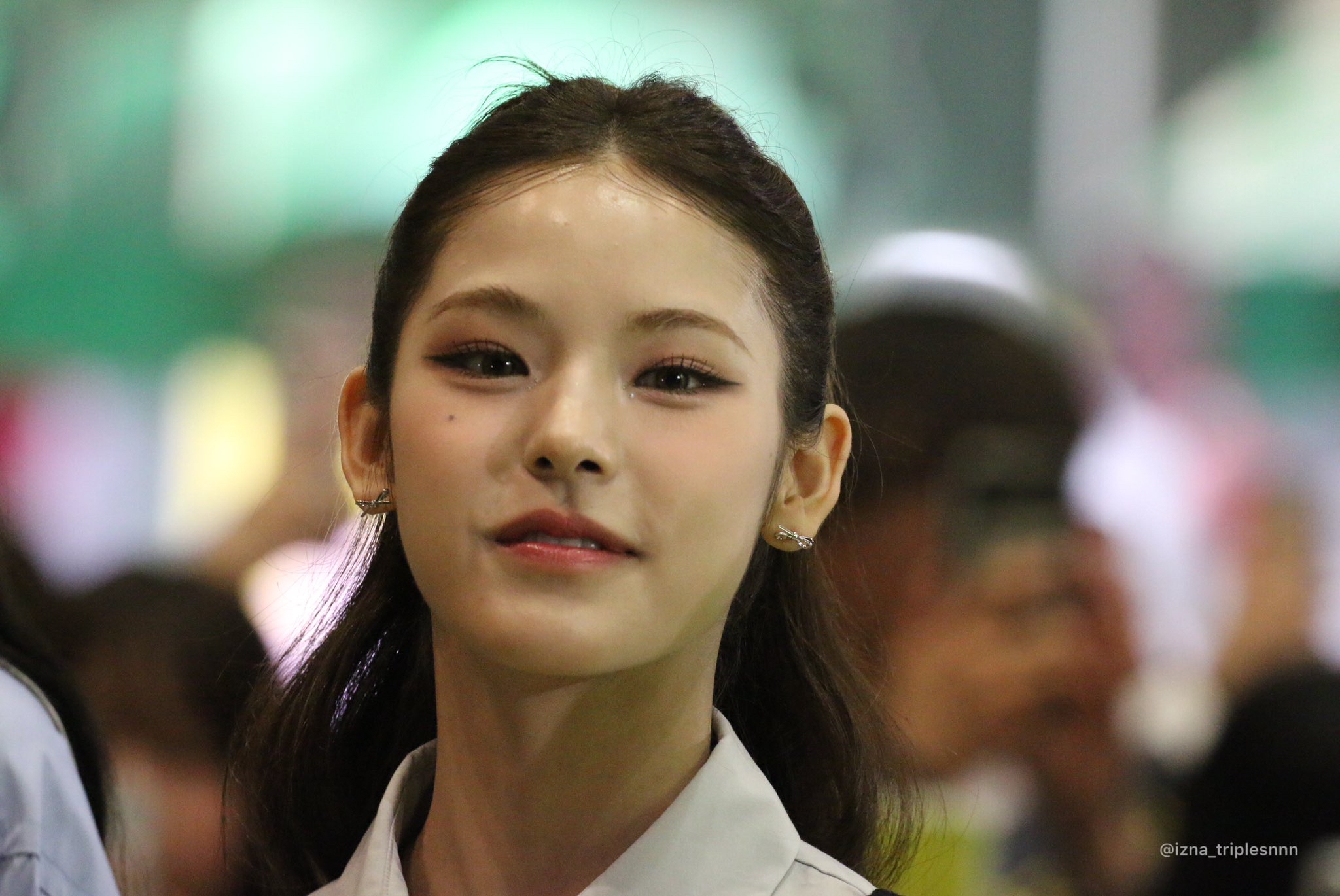 A moment captured by Mai (izna)'s fan